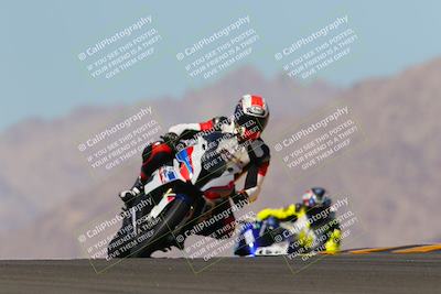 media/Oct-08-2022-SoCal Trackdays (Sat) [[1fc3beec89]]/Turn 9 (1pm)/